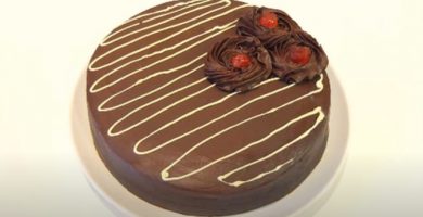 Tarta de chocolate doble lista